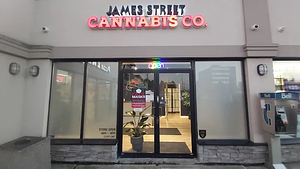Black Gold Cannabis & Co store front