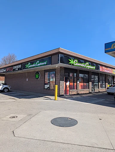 Cannabis Cupboard - Niagara Falls store front