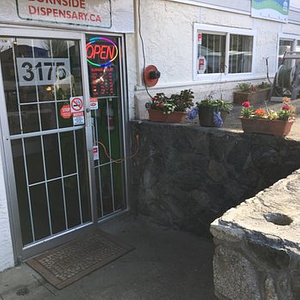 Burnside Cannabis store front