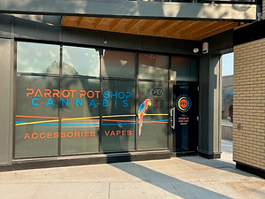 Parrot Pot Shop Cannabis - Sherbrook store front
