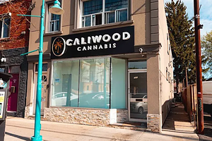 Caliwood Cannabis store front