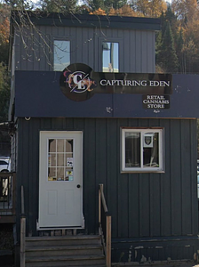 Fiore Verde - Haliburton store front