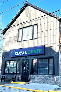 Royal Leafs store front