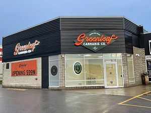 GreenLeaf Cannabis - Lindsay store front