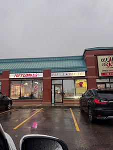 Pop's Cannabis Co. - Edmonton (Carlisle) store front