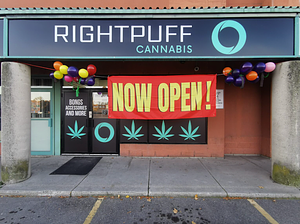 Rightpuff Cannabis - Wellington store front