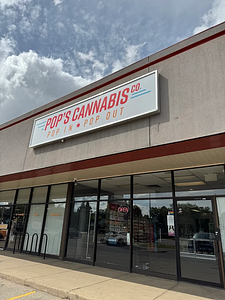 Discounted Cannabis - Edmonton store front