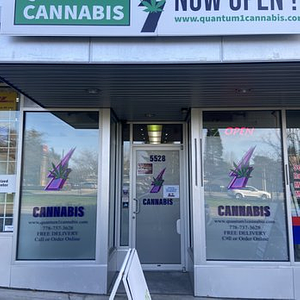Quantum 1 Cannabis - Vancouver store front
