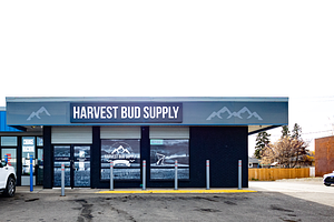 Harvest Bud Supply Cannabis - Taber store front
