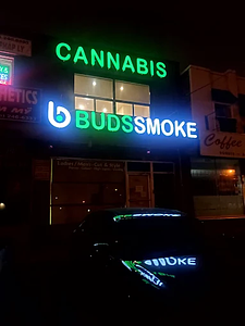 BUDSSMOKE - York store front
