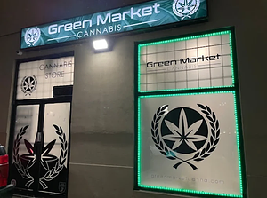 Green Market Cannabis - North Yoke store front