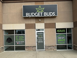 Budget Buds store front
