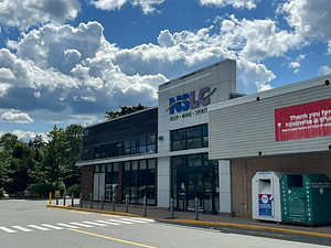 NSLC - Chester store front