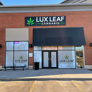 Lux Leaf - South Edmonton Common store front