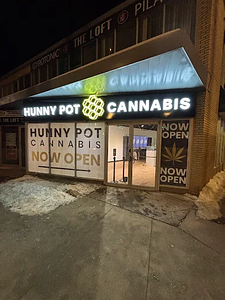 Hunny Pot Cannabis - Junction Toronto store front