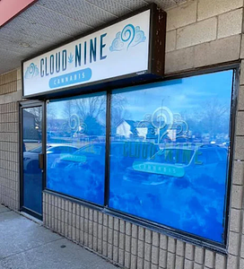 Cloud Nine Cannabis - Brantwood store front