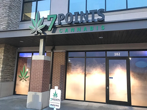 7 Points Cannabis store front
