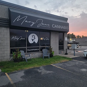 Mary Jane Muskoka store front