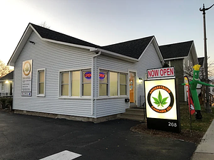 The Amherstburg Cannabis Company store front