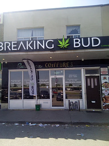 Breaking Bud Cannabis - Eglinton store front
