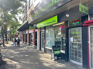 4Twenty Cannabis - Kingsway store front