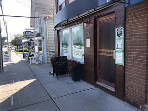 Docks Cannabis - Bobcaygeon store front