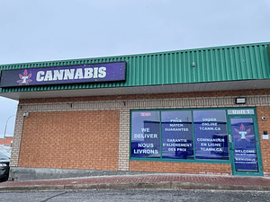 T Cannabis - Chamberland store front