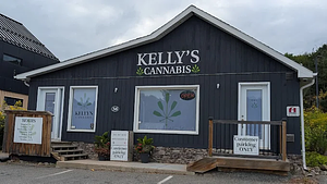 Kelly’s Cannabis store front
