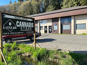 A Little Bud - Duncan store front