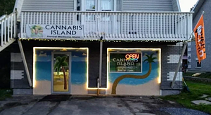 Cannabis Island - Akwesasne store front