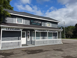 Levicann - Innisfil store front