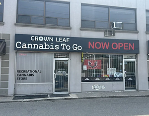 The Crown Leaf - Mississauga - Dundas store front