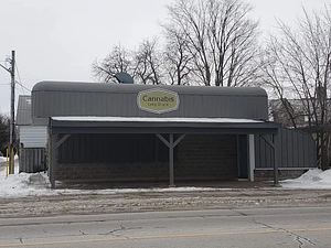 Cannabis Grey Bruce - Southampton store front