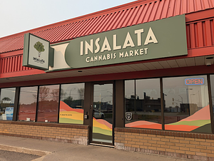 Insalata Cannabis Market - Thunder Bay store front