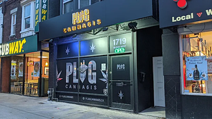 Plug Canna6is - High Park store front