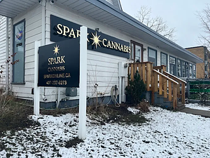 Spark Cannabis - Uxbridge store front