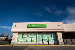 Co-op Cannabis - Dalhousie store front