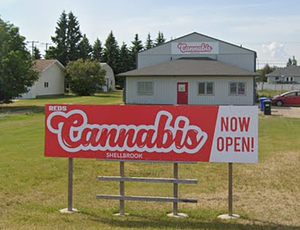Reds Cannabis - Shellbrook store front