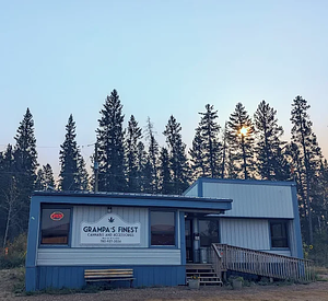 Grampa's Finest store front