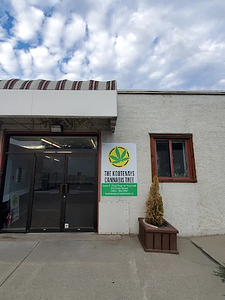 Kootenay Cannabis Tree store front